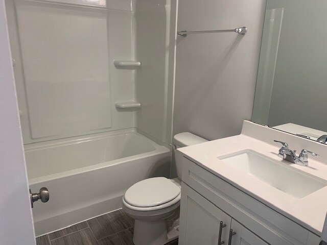 Building Photo - 656 Gimari Dr