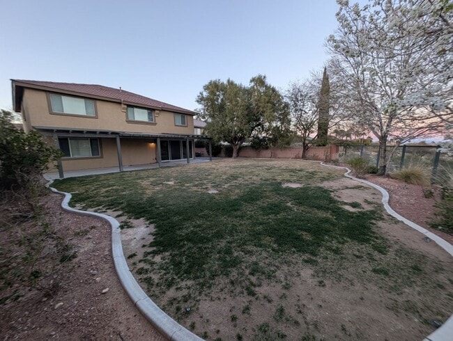 Building Photo - 11005 Salford Dr