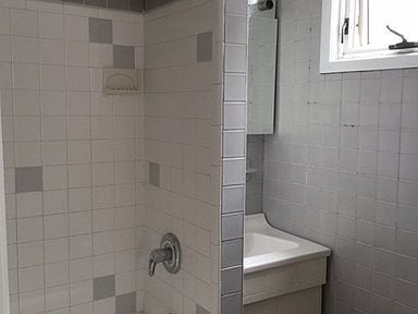 Building Photo - 361 EGE Ave