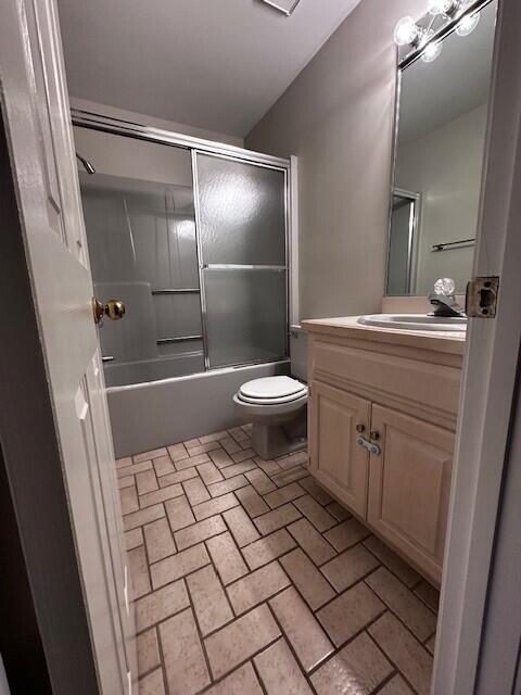 Building Photo - 3507 Lakeside Ct