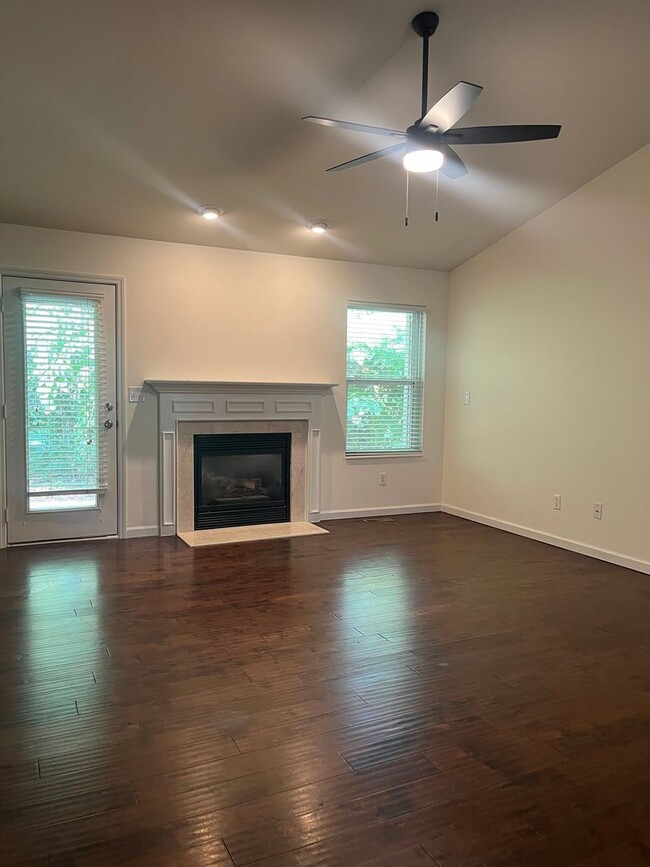 Building Photo - 57 Monterey Cypress Dr