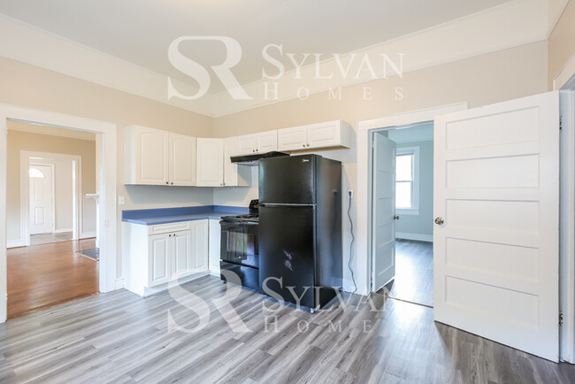 Building Photo - The Lifestyle You Deserve.