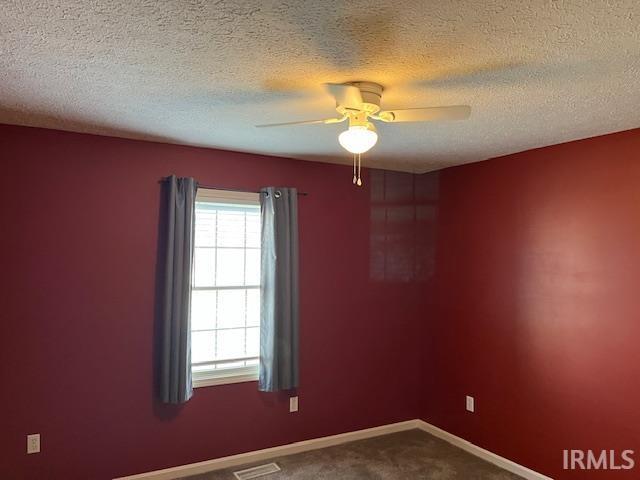 Building Photo - 6655 Oak View Ct