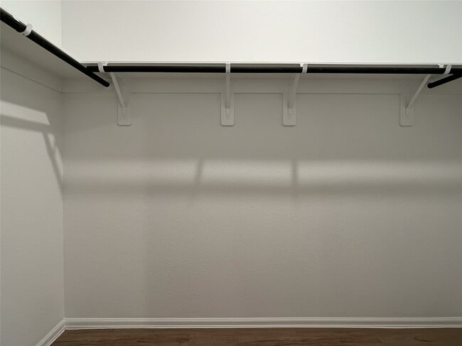 Building Photo - 24019 Steep Climb Dr