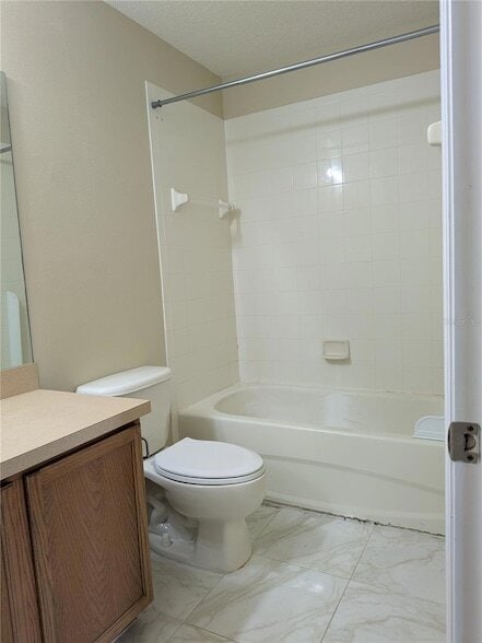 Building Photo - 20405 Harvest Oak Ct