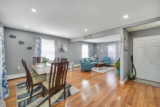 Building Photo - 96 Ranch Ln