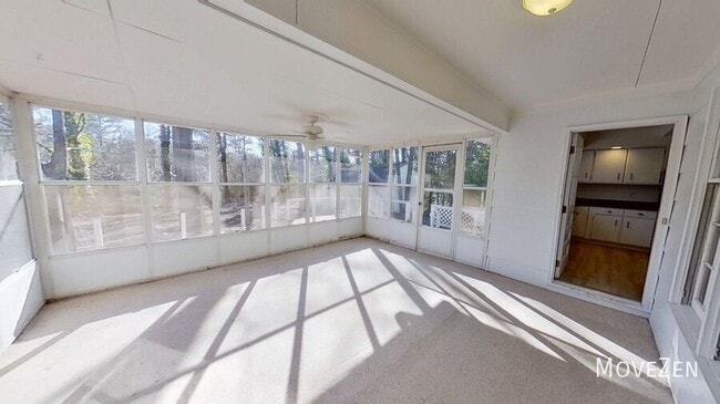 Building Photo - 1020 Wofford Ln