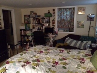 bedroom - 72 Nash St