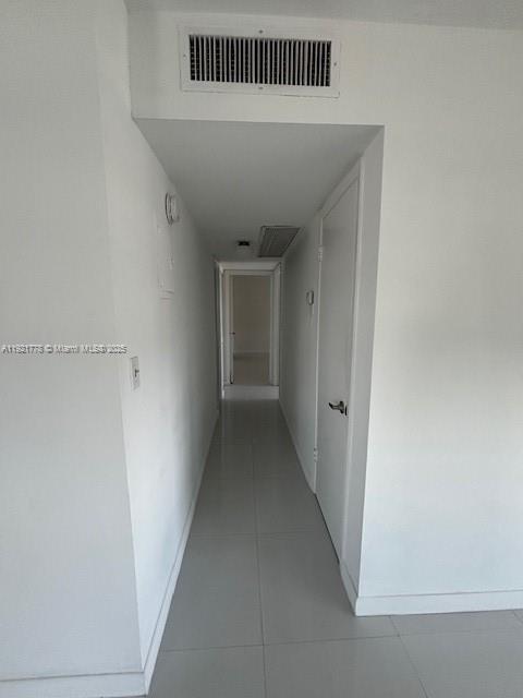 Building Photo - 401 Golden Isles Dr