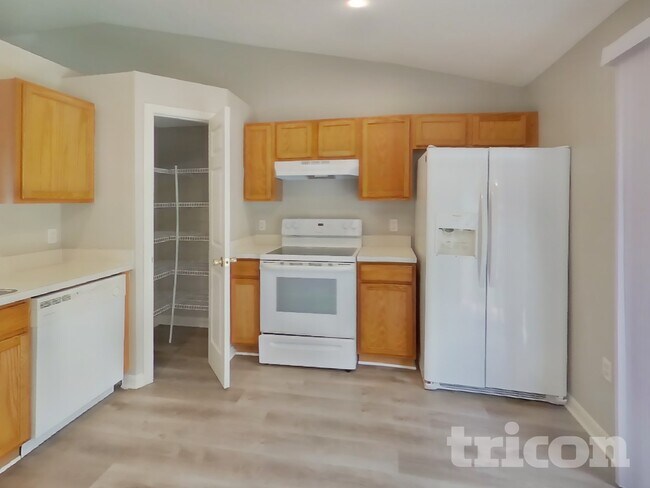 Building Photo - 3556 Alec Dr