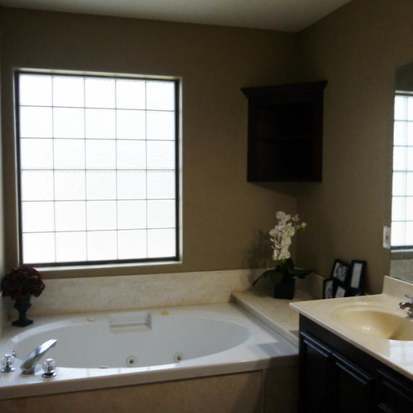 Building Photo - 7902 Snake River Dr