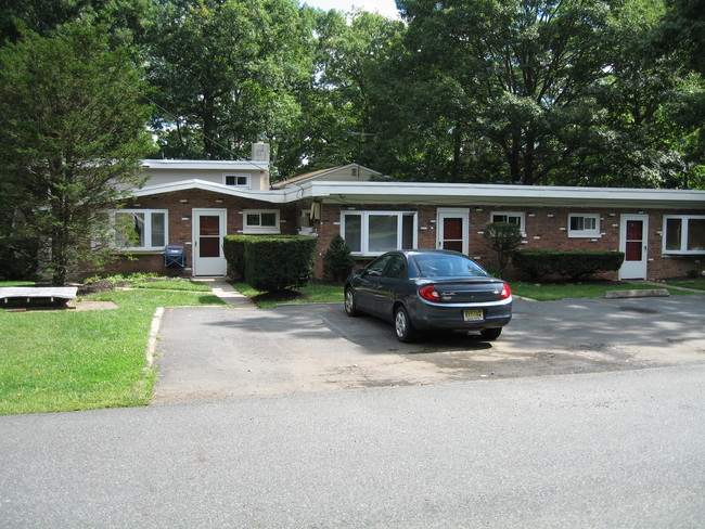 Building Photo - Brady Park Apartments