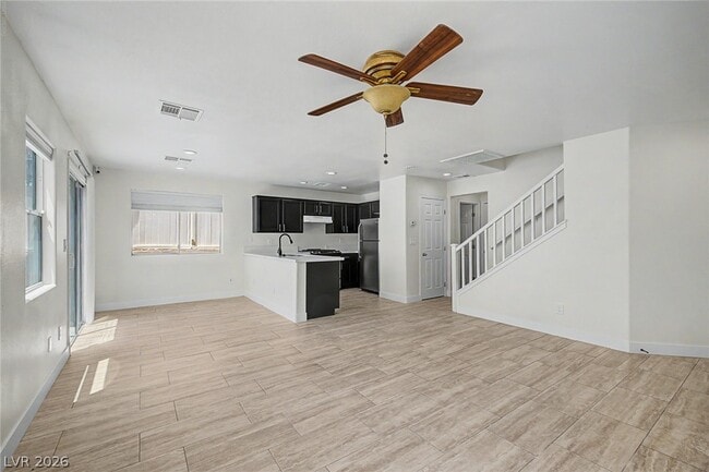 Building Photo - 8168 New Leaf Ave