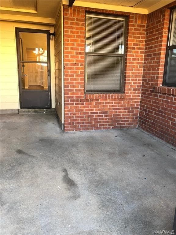 Building Photo - 6251 Bell Gables