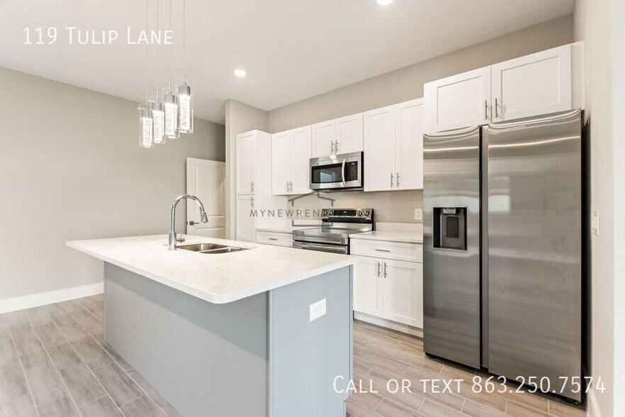 Building Photo - 119 Tulip Ln