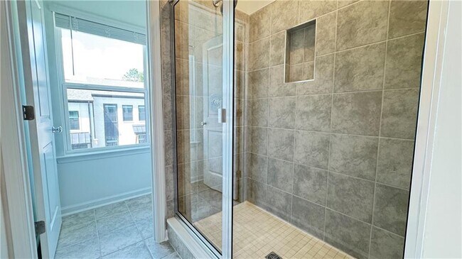 Building Photo - 55 Peeples Dr