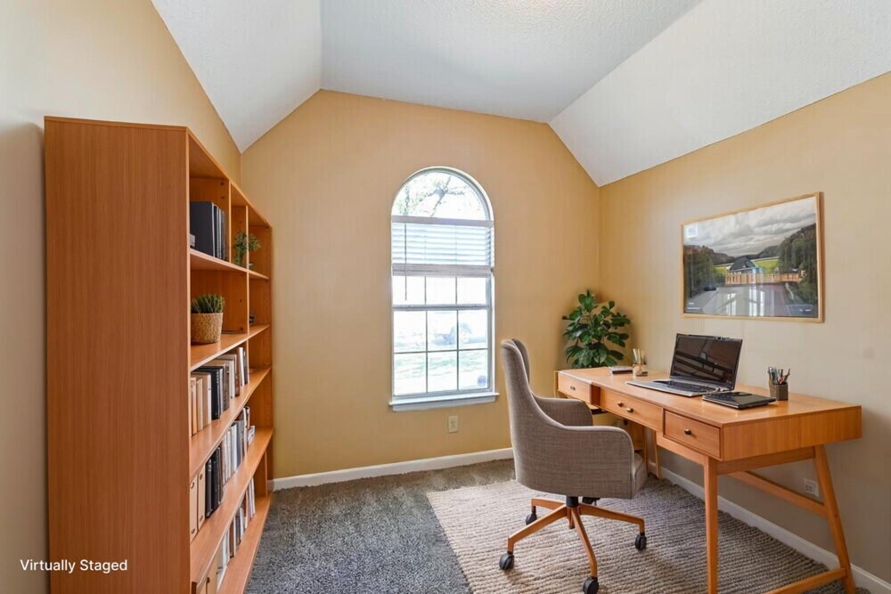 Building Photo - 994 Painted Desert Ln