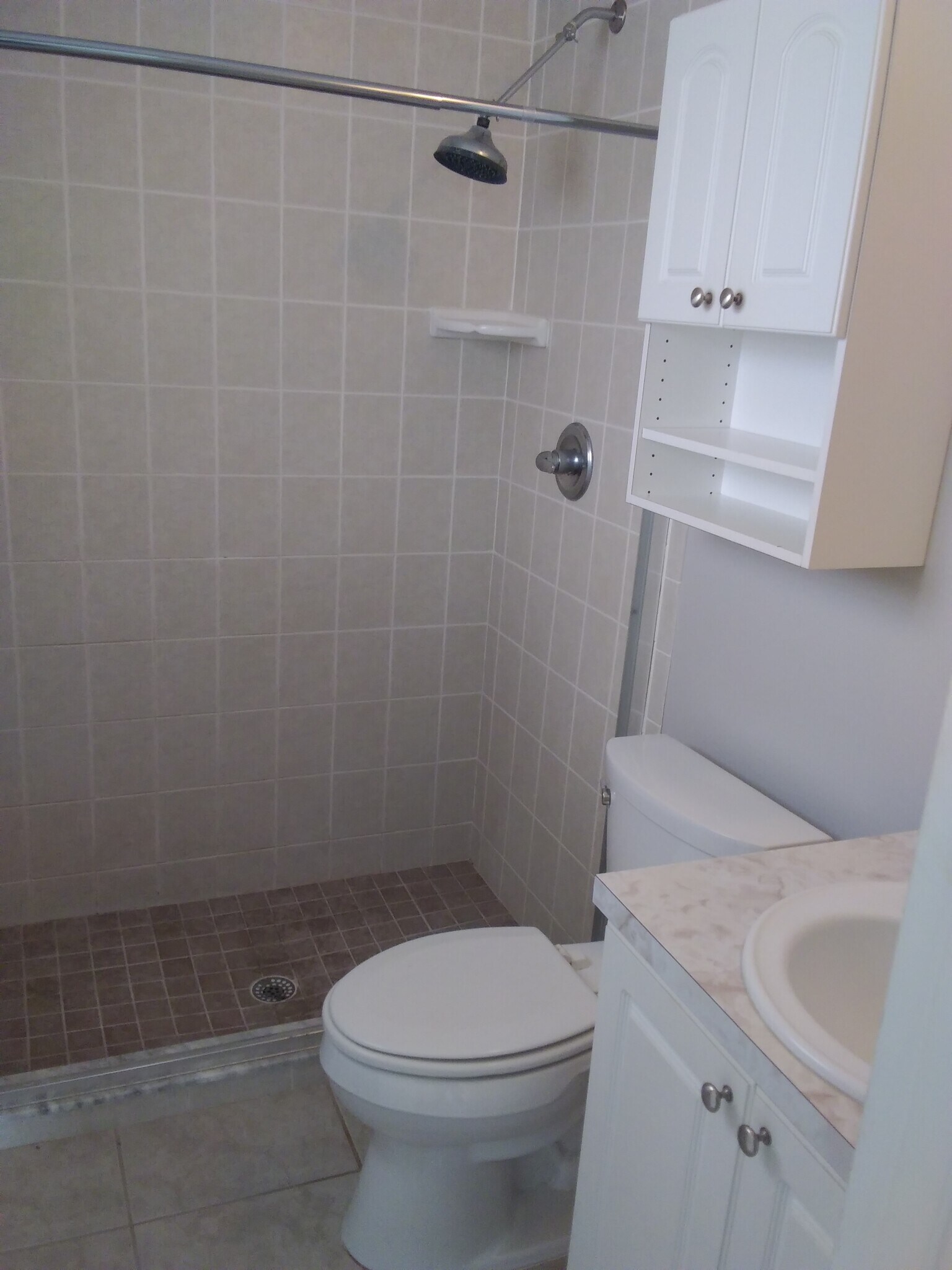 Building Photo - 5172 Taylor Ave