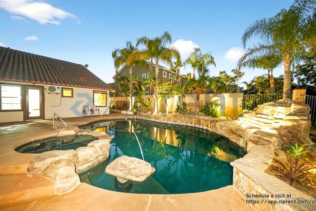 Building Photo - 1485 Clearview Cir