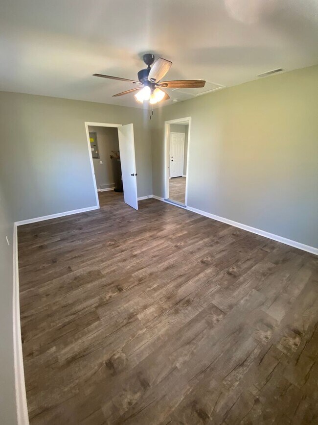 Building Photo - Rental Home in Grant, AL!