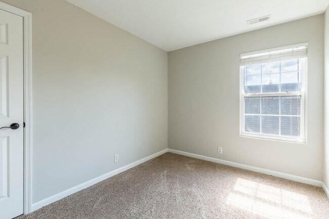 Building Photo - 5078 Cornelius Dr