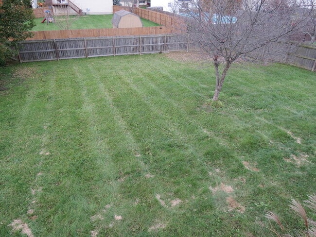 Building Photo - 35 Ashton Dr