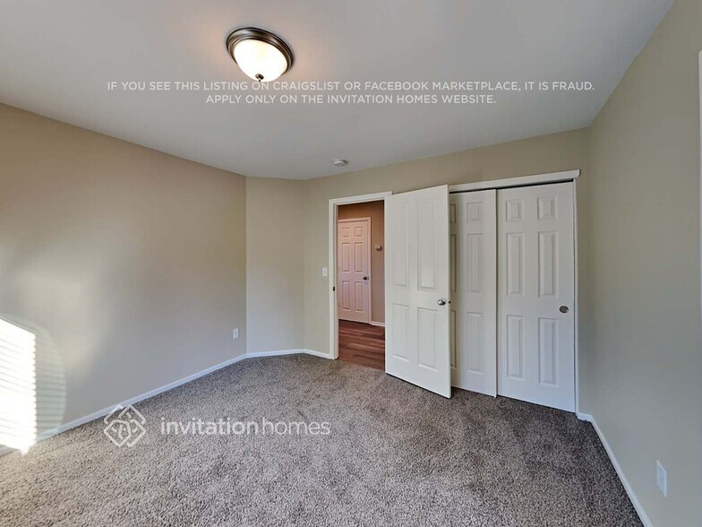 Building Photo - 12905 81 Ave Ct E