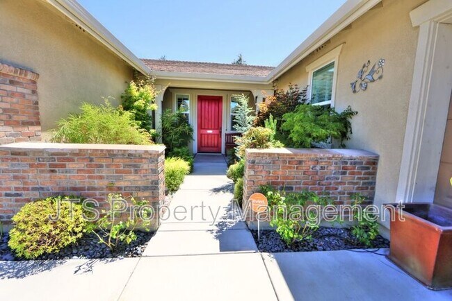 Building Photo - 4988 Amina Fair Way
