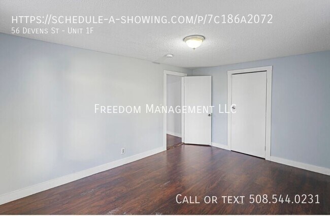 Building Photo - 56 Devens St