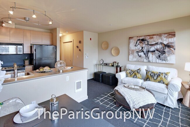 Building Photo - Fabulous Capitol Hill Condo w/View & Tons of Amenities!