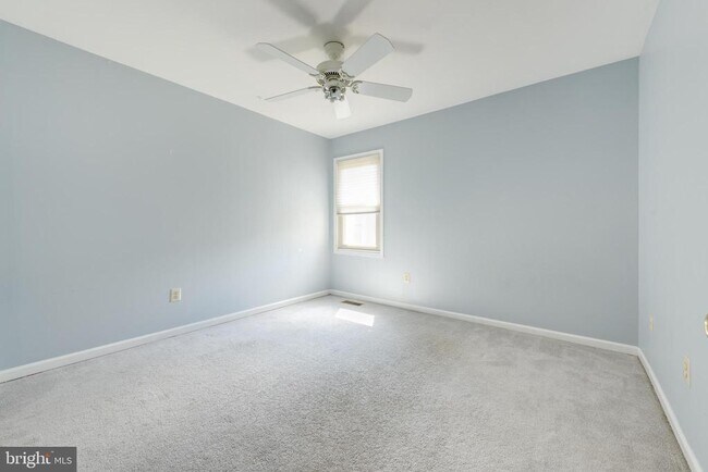 Building Photo - 82 Bunker Hill Ct