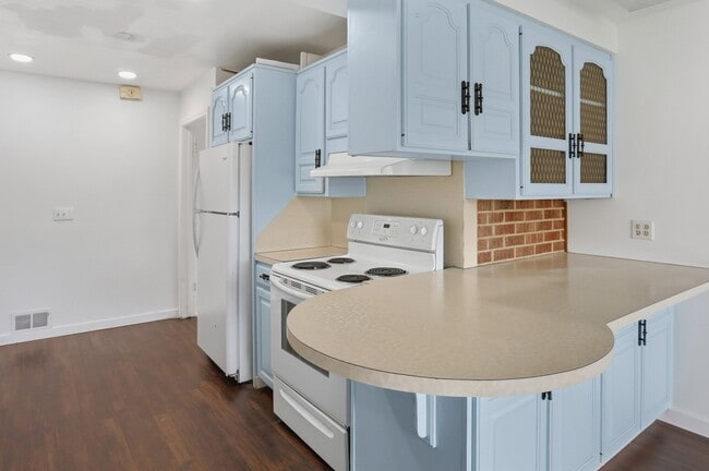 Building Photo - 774 37th St