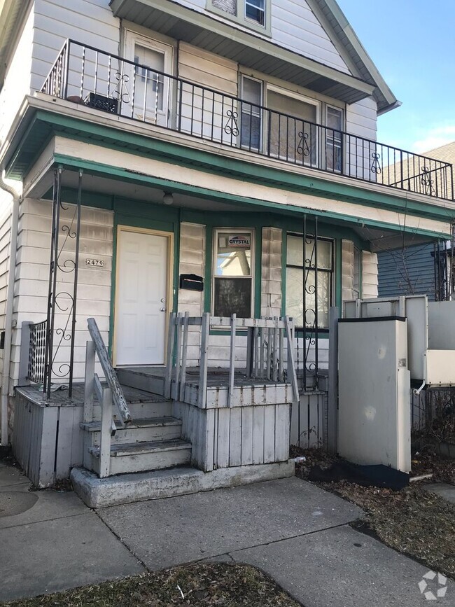 Building Photo - 2479 S 9th Pl
