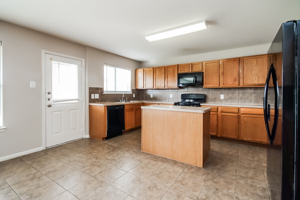 Building Photo - 1810 Skipwood Dr