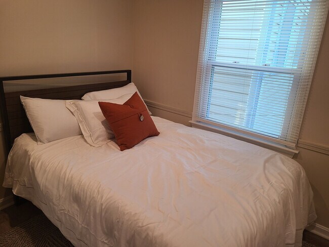 Building Photo - 22f Atlantic Ave