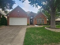 Building Photo - 3764 Lakeway Ct