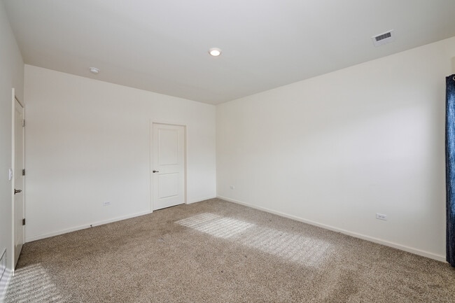 Building Photo - 1179 Woodlily Ln