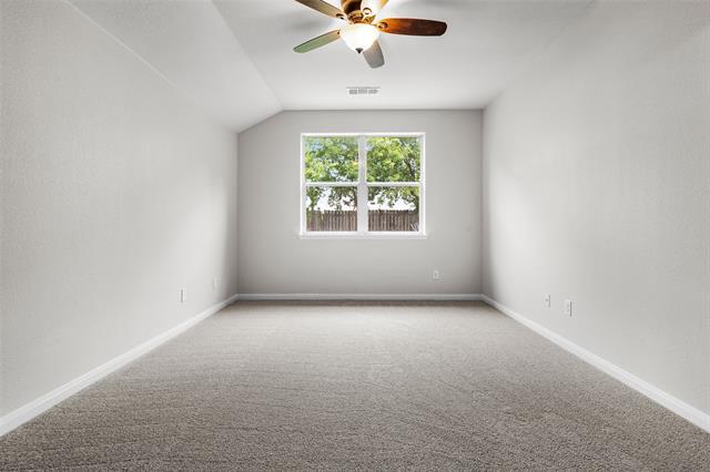 Building Photo - 1104 Primrose Dr