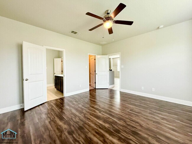 Building Photo - 9858 Red Iron Creek