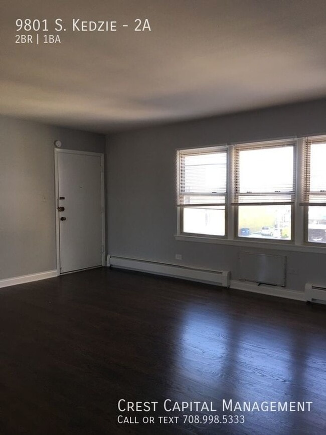 Building Photo - 9807 S Kedzie Ave