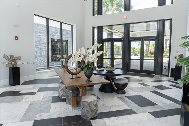 Building Photo - 8151 Laurel Falls Dr