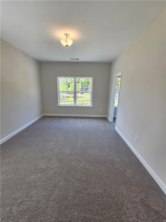 Building Photo - 2589 Ocean Dr NW