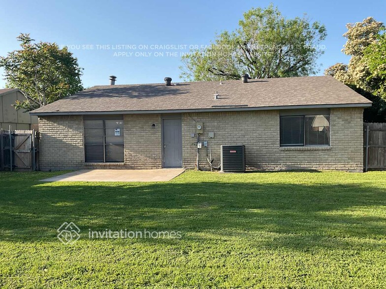 Building Photo - 5316 Nash Dr