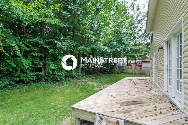 Building Photo - 3 Bedroom Pet-Friendly Home in Greensboro, NC with Main Street Renewal