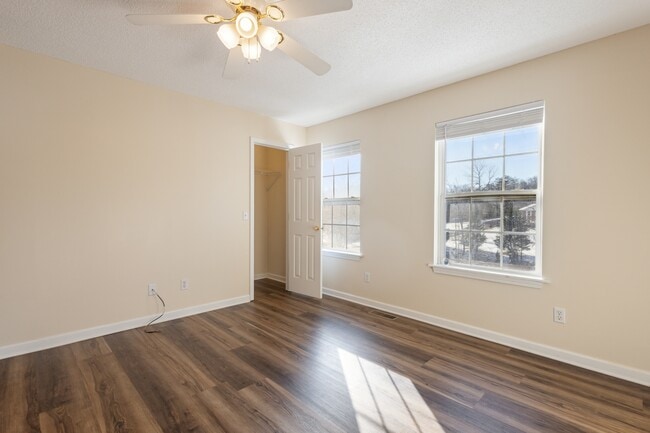 Building Photo - 2023 Weaver Pike
