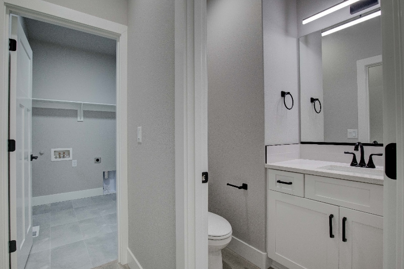 Building Photo - 750 Rio Vis Lp