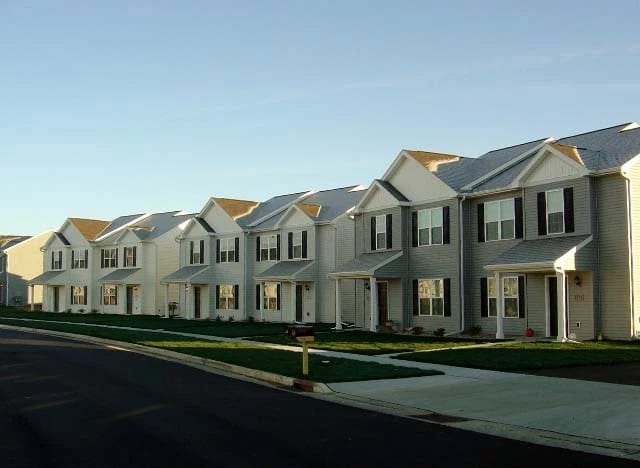 Primary Photo - Avalon Commons