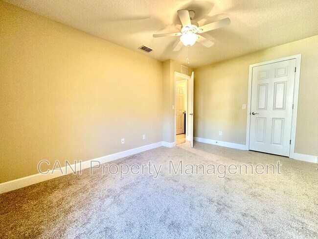 Building Photo - 12244 Pescara Ln