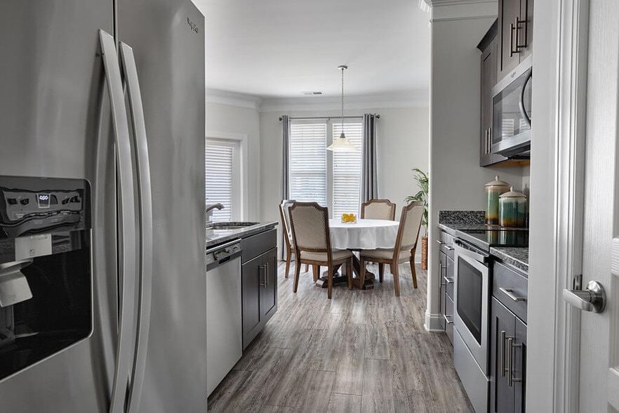 Building Photo - ZZZThe Villages at McCullers Walk