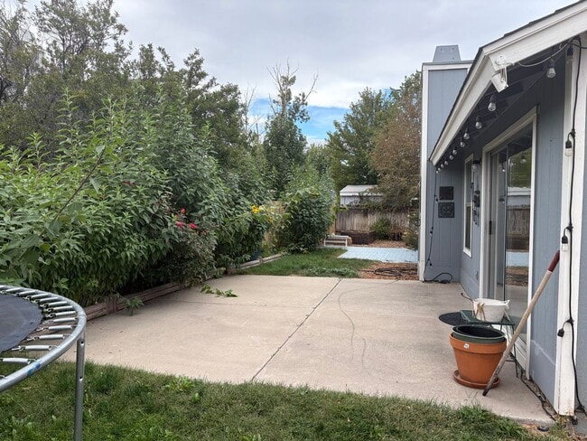 Building Photo - 3 Bedroom Home in Sparks!